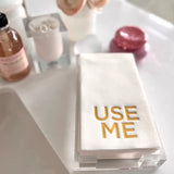 Acrylic Tray with Guest Towels